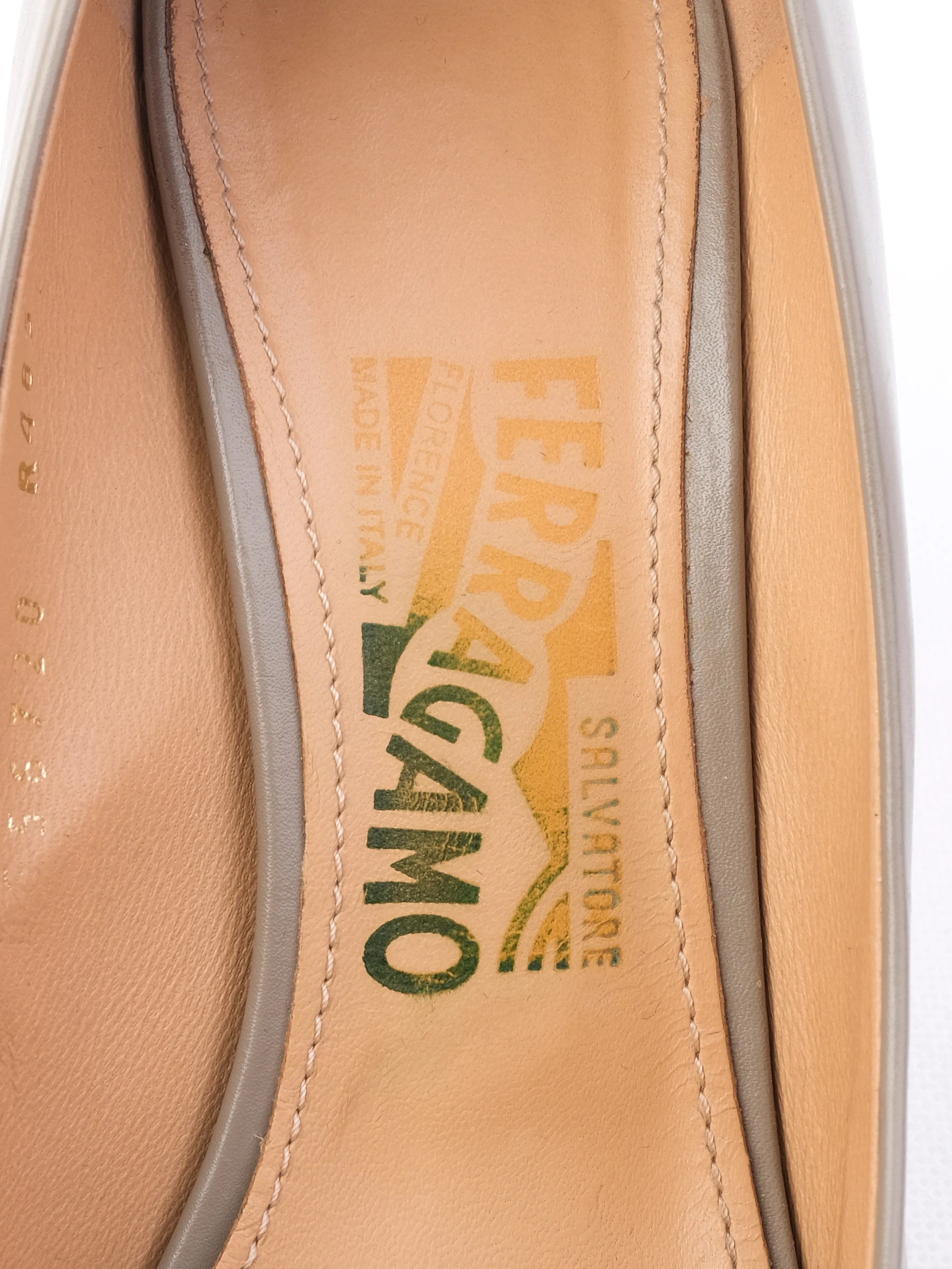 Salvatore Ferragamo Gray Leather Pumps — 3