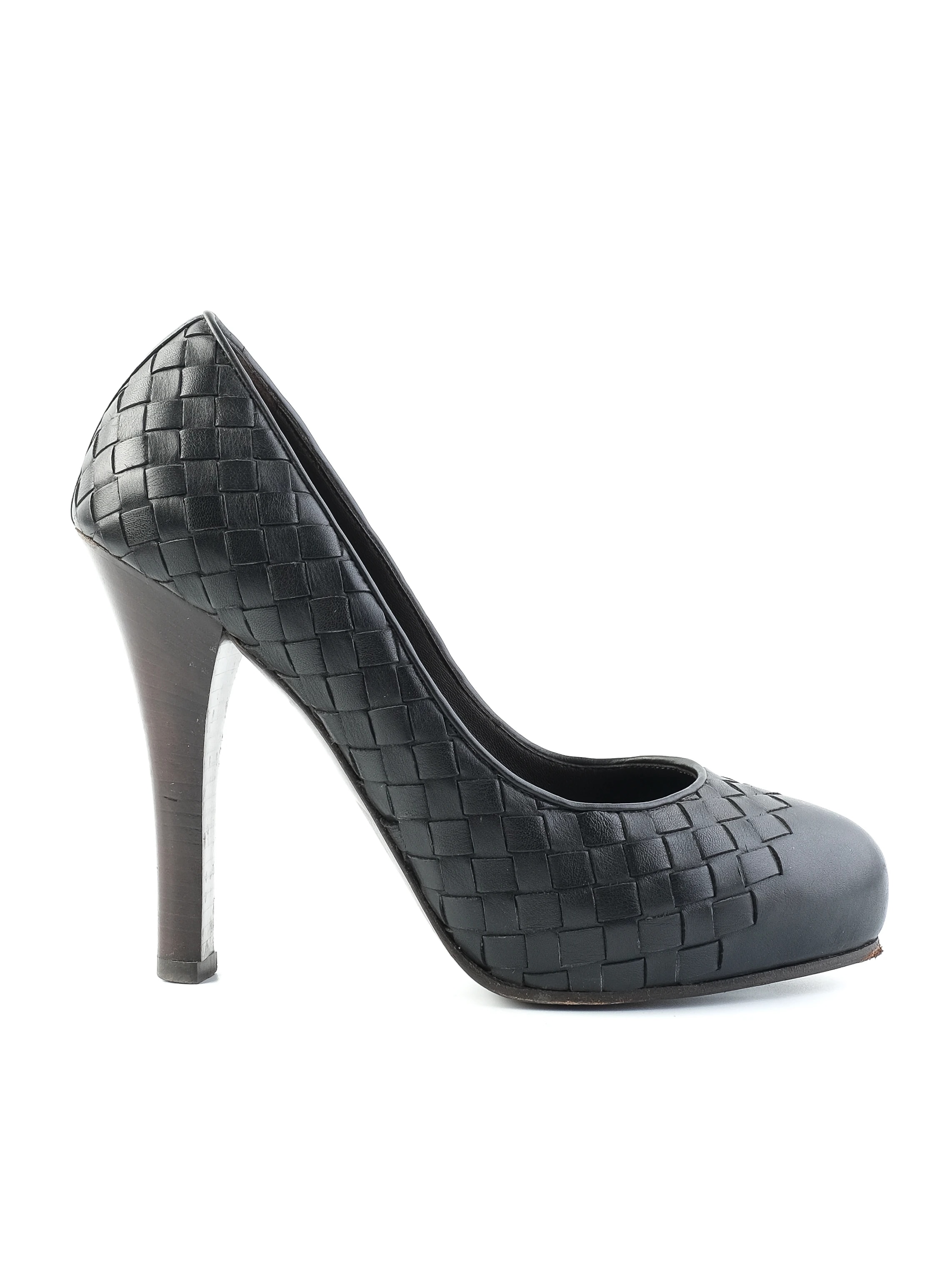 Bottega Veneta Black Leather Pumps — 2