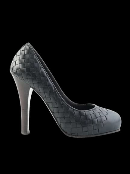 Bottega Veneta Black Leather Pumps — photo 1