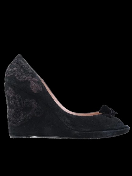 Oscar de la Renta Black Leather Pumps — 1