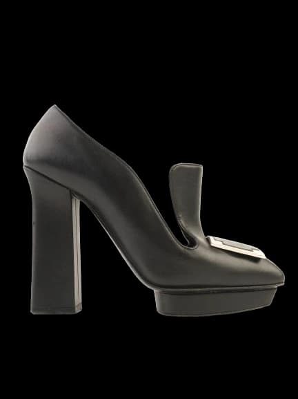 Alexander McQueen Black Leather Pumps — photo 1