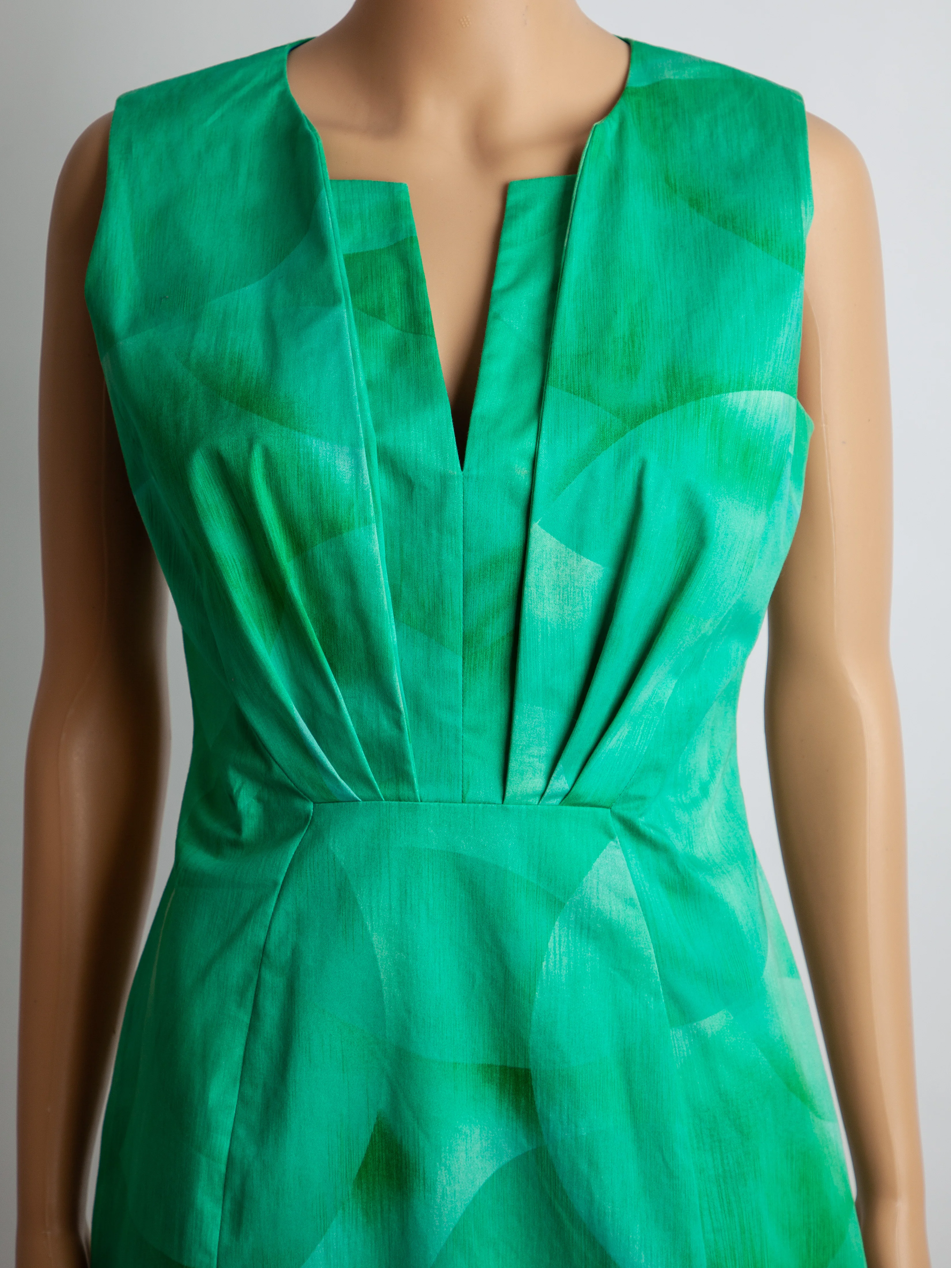 Elie Tahari Green Polyester Sleeveless Dress — 2