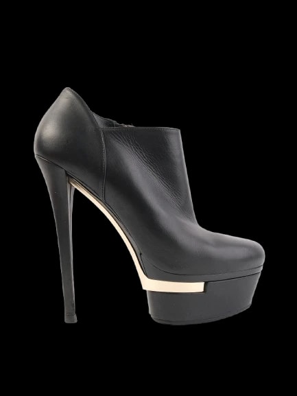 Lesilla Black Leather Boots — 1